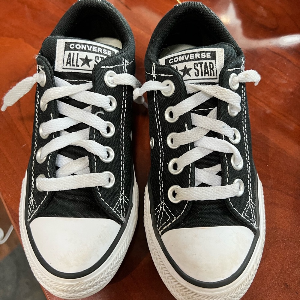 Kids converse all star sneakers size 12 US